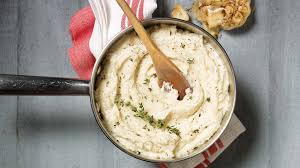 Puree De Pommes De Terre A L Ail Roti Recipe Roasted Garlic Mashed Potatoes Garlic Mashed Potatoes Roasted Garlic