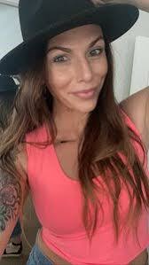 Karly Taylor's Instagram, Twitter & Facebook