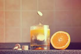 Selain bisa menjaga kesehatan, vitamin c juga memberikan dampak yang bagus untuk kulit. Bahaya Vitamin C Jika Berlebihan Alodokter