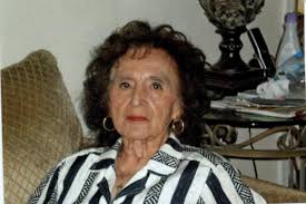 Cruz Mary “Cati” Velasco Reyes (1925-2011)