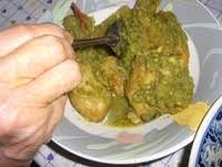 Sebelum saya meneruskan coretan saya berkenaan resepi ayam masak serai, saya ingin mengambil kesempatan untuk mengucapkan jutaan terima kasih kepada pembaca blog azie kitchen yang telah sudi untuk klik iklan. Ayam Masak Hijau Myresipi