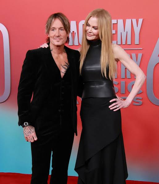 Keith Urban chia tay Nicole Kidman do có tình mới trẻ đẹp hơn?