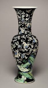 Limited time sale easy return. Chinese Porcelains