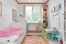 Erstaunlich Kleines Kinderzimmer Ideen Bazimmer Wie Knnen Sie Interessant Schmales Kinderzimmer Einrichten Small Kids Room Small Kids Bedroom Small Room Girl