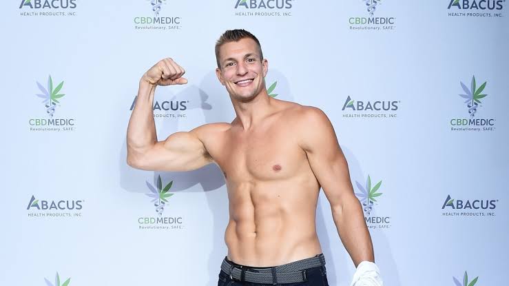 Rob Gronkowski Lost Weight and Changed His Life - WSJ