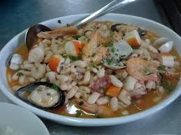 Si Vous Voulez Faire Feijoada Aux Fruits De Mer A La Portugaise Nous Avons La Recette Origina Recettes De Cuisine Recettes De Cuisine Portugaise Plats Mijotes