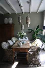 Traditional moroccan living room michmb1986 flickr. 33 Cool Moroccan Dining Room Designs 33 Moroccan Dining Room Designs With Grey White Wall Wooden Eclectic Dining Room Moroccan Dining Room Dining Room Decor