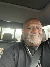 Jerald Alford's Instagram, Twitter & Facebook