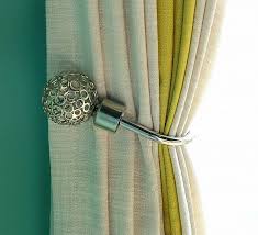 как сделать подхваты для штор на магнитах своими руками Prihvaty Dlya Shtor Praktichnyj I Stilnyj Aksessuar V Sovremennom Interere Originalnye Derzhateli Raznovidnosti I Stilevye Resheniya 43 Foto