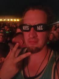 A few photos I snagged during the Bad Omens set!🖤🤘🏻