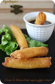 Nems De Reblochon Sauce Aigre Douce Paprikas Recettes De Cuisine Recette Nems Cuisine Et Boissons
