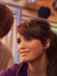 Lleca Y Mar Casi Ángeles