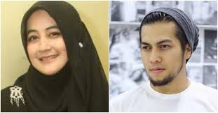 Sunu tanggapi soal isu pernikahannya dengan umi pipik lewat media sosial. Awas Jangan Sembarang Gosip Ini Fakta Menariknya Sunu Matta Band Dan Umi Pipik