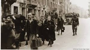 Marking 80 years since the murder of Warsaw′s Jews | Europe | News and current affairs from around the continent | DW