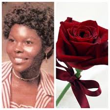 I just read that Robin Huntoon, class of 1976 passed away. The Huntoons  lived in the neighborhood and I remember Ralph, Robin and Racie mostly from  the Hamlin days.