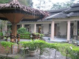 Mangkubumi adalah sebuah kecamatan di kota tasikmalaya, provinsi jawa barat, indonesia. Oyo 1673 Hotel Taman Mangkubumi Indah Prices Reviews Tasikmalaya Indonesia Tripadvisor