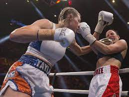 The original view of tayla's 45m kick and the now infamous photo that was taken of it. Aflw Star Harris Wins Boxing Bout Bendigo Advertiser Bendigo Vic