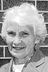 Rosalyn Lee (Spear) Hill