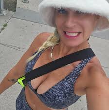 Just sitting here dreaming about Burger King's *original* Chicken Tenders  -- the ones that had a generous dose of black pepper. Easily one of my  favorite menu items from any fast food