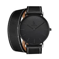 Das band verjüngt sich bis zur schließe hin. Herrenuhren Schwarz Die Besten Schwarzen Armbanduhren Fur Manner