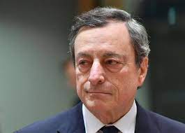 Anche se i partiti continuano a dirsi all'oscuro di tutto, mario draghi sembrerebbe essere orientato per una. Migranti Draghi Stretto Tra Pd E Lega Ecco La Linea Del Premier Affaritaliani It