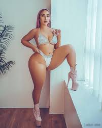 Winnipeg escort | ladys.one