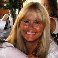 Sharon Crossley's Instagram, Twitter & Facebook