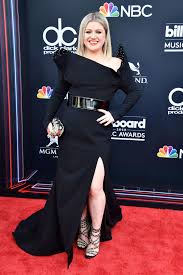 Kelly clarkson is continuing to have an open and honest dialogue about her divorce on her talk show. Stars Auf Diat Der Grosse Vorher Nachher Vergleich Brigitte De