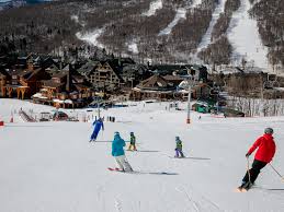 No matter where you travel within colorado, there is always plenty of things if nature rankes highly on your family vacation, colorado's natural beauty will really impress as well as keep the kids entertained. 15 Best Ski Resorts In The U S For Families