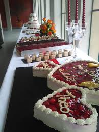 Hochzeitstorte Inkl Sweet Buffet Hochzeitstorte Xxl Torte Hochzeit Hochzeitstorte