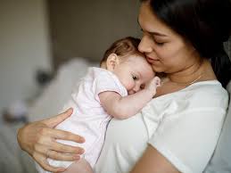 Sep 27, 2017 · according to webmd, in generally takes around six to eight weeks for a woman's body to recover from childbirth. Postpartum Recovery Timeline How Your Body Heals After Delivery Babycenter
