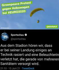 Greenpeace twitterte kurz nach der unsanften landung des fallschirmspringers ein foto mit dem greenpeace twitterte: Au3mkdntytl2vm