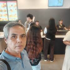 Tayong mga seaman alam ko na pagod tayo palagi sa trabaho pero pogi parin