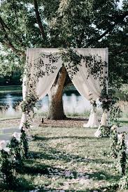 6 Outdoor Wedding Themes That Don T Feel Overdone Wedding Themes Outdoor Garden Wedding Ceremony Decorations Garden Weddings Ceremony