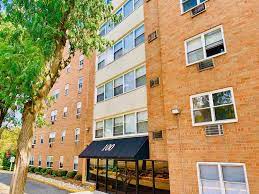 Brand new luxury apartments in the heart of hackensack, nj. Cambridge Arms Apartments Hackensack Nj Apartments Com