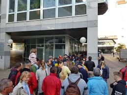 Ambasade si consulate peste hotare: In Numele Celor Aproape 800 Mii De Romani Din Germania Doresc SÄƒ VÄƒ Informez ComplicaÈ›ii La Alegerile Din Diaspora Ziarul Romanesc Germania