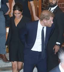 Harry And Meghan Leaving The Theatre Last Night Harryandmeghan Meghanmarkle Princ Prince Harry And Meghan Prince Harry And Megan Prince William And Harry