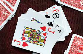 Players earn points each round by either being the first player to rid their hand of all cards (president) or by being the second player to rid their hand. Presidents Card Game Rules Bicycle Playing Cards