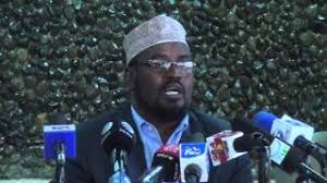 Waa laba maanso oo ka midda maansooyinka gaariye, labaduba waxa ay khuseeyaan arrimaha dibedda, middi odaygii. Abwaan Maxamuud Sangub Iyo Qisadii Dhexmartay Siyaad Barre Gabeyadii Cuslaa Ee Sarbeebta Ahaa