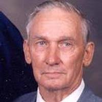 Dustin Moak's Instagram, Twitter & Facebook