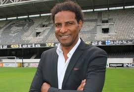 Não há tanta diferença entre um salário baixo e um salário alto», explicou nuno marques ao. Neno Junta Se Ao Capitao Do Sl Vitoria Clube De Santarem Facebook