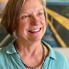 Sara Thurman's Instagram, Twitter & Facebook