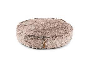The poufs are decorative in your living room, and very easy to make, the only thing you really. Wouf Pouf Das Orthopadisches Hundekissen Mit Dem Kuschelfaktor Moin Hund