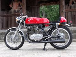 pin by hiroshi tanaka on motorcycle honda bikes vintage honda motorcycles old bikes