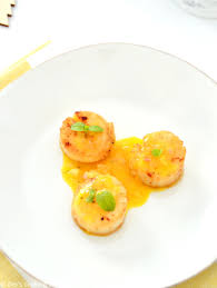 Seared Sea Scallops With An Orange Ginger Sauce Del S Cooking Twist Noix De Saint Jacques Recettes Fruits De Mer Poelees