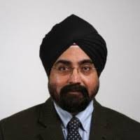 Davinder Kooner's Instagram, Twitter & Facebook