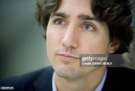 LAVALLEE "CANADA-VOTE-HISTORY-PEOPLE-TRUDEAU" Justin Trudeau, son of...  News Photo
