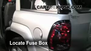 Interior Fuse Box Location 2002 2009 Chevrolet Trailblazer 2005 Chevrolet Trailblazer Ls 4 2l 6 Cyl Chevrolet Trailblazer Fuse Box Trailblazer