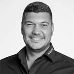 Standorte & Mitarbeiter