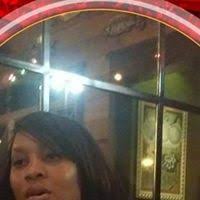 Alicia Hearne's Instagram, Twitter & Facebook